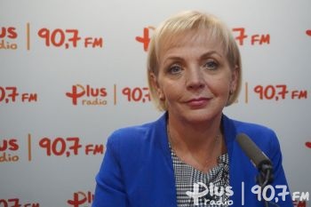 Anna Kwiecień: zamiast ofiary na tacę, dokonam przelewu na moją parafię