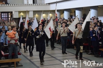 Skauci na modlitwie w Pionkach za całą federację