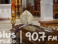 12.00: Msza św. pogrzebowa śp. bp. Adama Odzimka - transmisja w Radiu Plus Radom