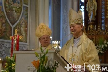 Dzisiaj bp Adam Odzimek świętuje 35 rocznicę swojej sakry